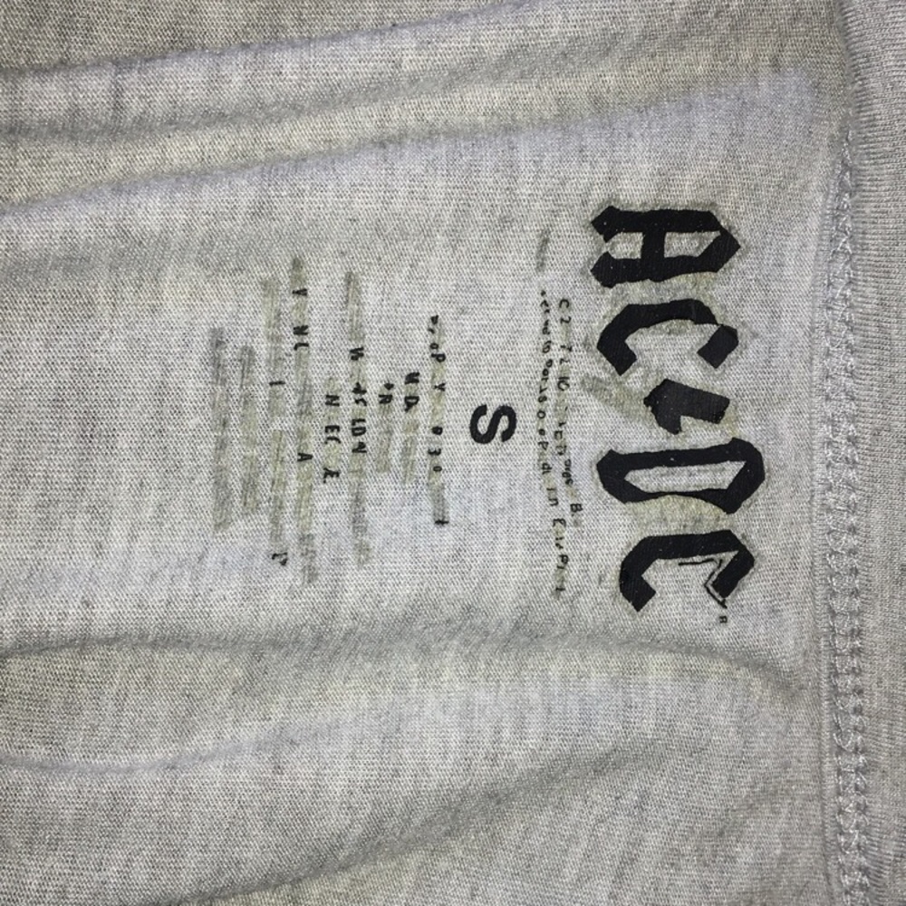Ac/dc tee